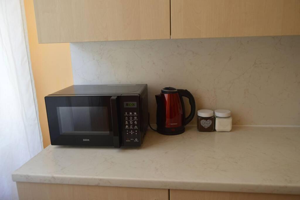 Spacious Old Town Family Peachy 2 Bedrooms Apartment, Nearby The Riga Presidential Castle Eksteriør billede